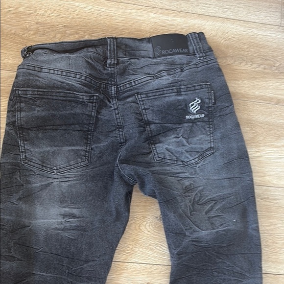 H&M Black Slim Jeans with Distressed Detailing - Picture 9 of 11